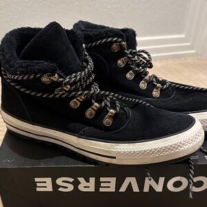 Converse Women's Black Fleece-Lined Sneakers